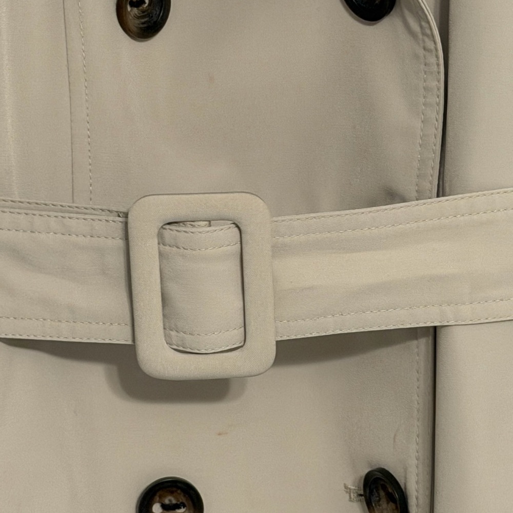 Calvin Klein - Elegant Women's Double-Breasted Trench Coat - Picture 4 of 6